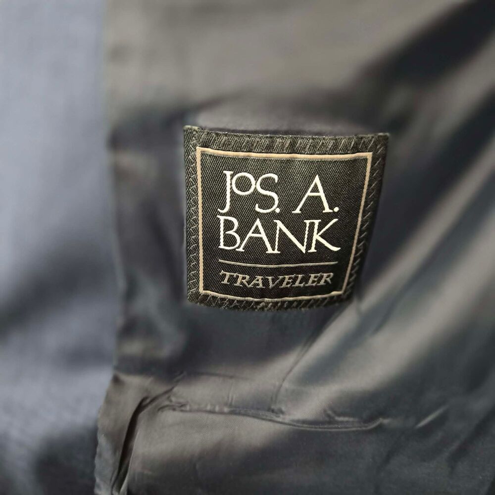 Jos A Bank Traveler Chelsea Suit Jacket 46L Navy Blazer Wool Tailored Fit - Picture 4 of 11